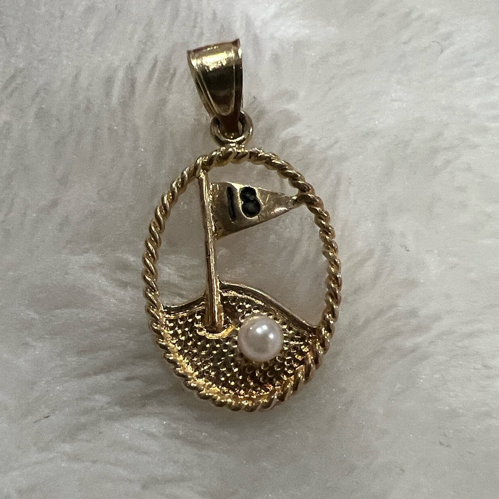 14k Gold - Vintage Circa 18th Hole Golf  Pendant Necklace with Pearl Accent